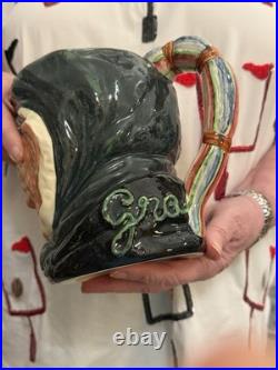 Granny Toothless Large D5521-Royal Doulton