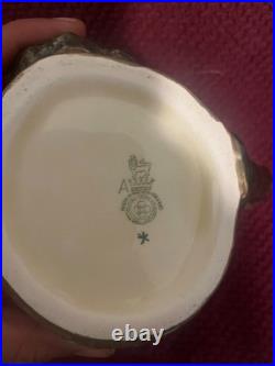 Large Vintage toby jug Royal Doulton Auld Mac