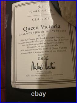 Queen Victoria Royal Doulton, D7152, Toby Character Jug Of The Year 2001 RARE