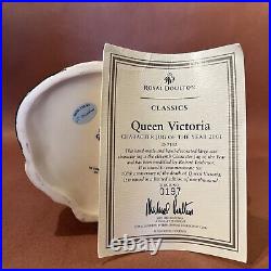 Queen Victoria Royal Doulton Toby Jug of the Year #197/1000 D7152 with COA