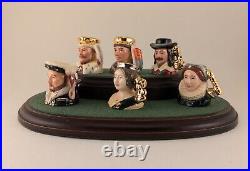 ROYAL DOULTON Character jugs KINGS & QUEENS OF THE REALM Set COA & Display