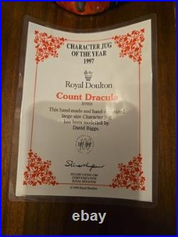 ROYAL DOULTON JUG COUNT DRACULA D 7053. Fantastic condition. Ships safely