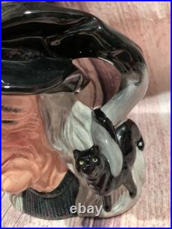 ROYAL DOULTON JUG THE WITCH. D6893 The Mystical Series