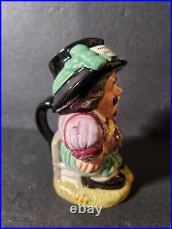 ROYAL DOULTON MANSION HOUSE DWARF FATHER D7134 LIMITED ED. 224/2500 With ORIG BOX