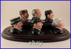 ROYAL DOULTON SHERLOCK HOLMES Tiny Character Jugs Set With COA & Display