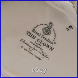 ROYAL DOULTON The Clown D6834 Large Character Jug. Pre-owned