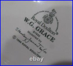 ROYAL DOULTON WG GRACE CRICKET PLAYER LARGE CHARACTER JUG D7032 With ORIGINAL BOX