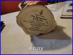 Royal Daulton Character Jug Large D6729 The Battle of the Alamo Davey Crockett/