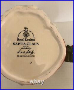 Royal Doulton Character Jug SANTA CLAUS D6794 (with Wreath Handle)