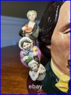 Royal Doulton Charles Dickens D6939, Ltd Ed 389/2500, never displayed, with CoA Royal Doulton Charles Dickens D6939, Ltd Ed 389/2500, never displayed, with CoA