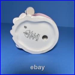 Royal Doulton Figurine Dairy Maid HN4249 Signed Made in England Bone China Rare