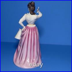 Royal Doulton Figurine Dairy Maid HN4249 Signed Made in England Bone China Rare