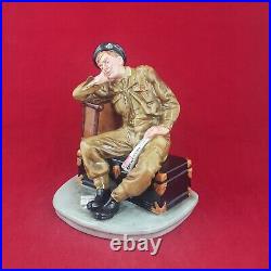 Royal Doulton Figurine HN4418 The Railway Sleeper 6739 RD