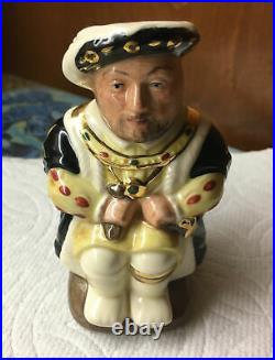Royal Doulton HM King Henry VIII & His SIX/VI Wives Tiny Character Jugs+Stand
