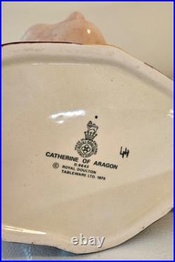 Royal Doulton King Henry VIII and 1st Wife QUEEN CATHERINE OF ARAGON JUG LARGE