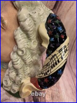 Royal Doulton Large Character Jug Handel D 7080