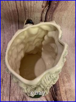 Royal Doulton Large Character Jug Handel D 7080