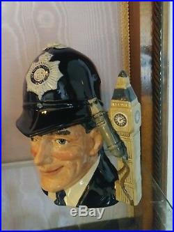 Royal Doulton Large Character Jug Toby The London Bobby D6744 Embossed Badge