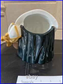 Royal Doulton QUEEN MARY I 2004 Character Toby Jug D7188 large 7