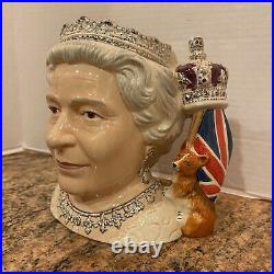 Royal Doulton Queen Elizabeth II 2006 Character Jug of the Year Mug D7256