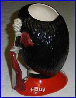 The Guardsman Royal Doulton LARGE Character Toby Jug D6755 EXCELLENT GIFT