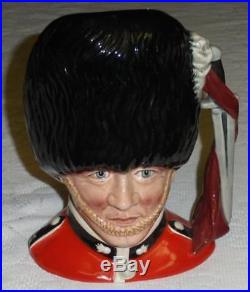 The Guardsman Royal Doulton LARGE Character Toby Jug D6755 EXCELLENT GIFT