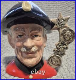 VTG Royal Doulton Chelsea Pensioner D6832 Ltd Ed 142/250 Large Jug Charity