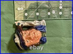 Vintage Royal Doulton Ceramic Gulliver Toby Mug 2.75 Inches Tall